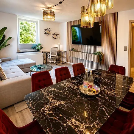 Luxx Rv-modernes 3-zimmer-apartment-parkplatz ラーベンスブルク
